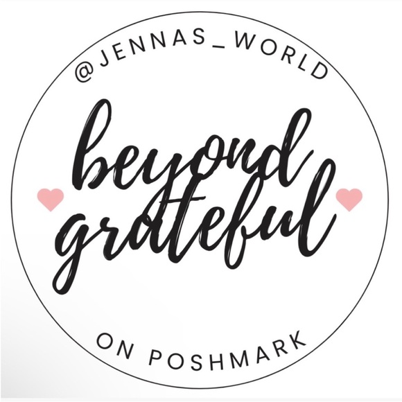 Next LIVE on MON 11/3 @ 6PM PST! All $3 LULULEMON every other MONDAY!🤘🏼💛🍋🩷🤙🏼 - Picture 7 of 7